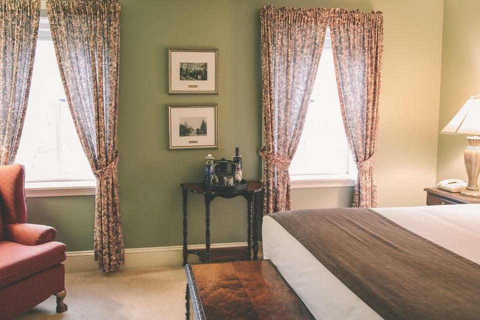 Hotel The Great George à Charlottetown Extérieur photo